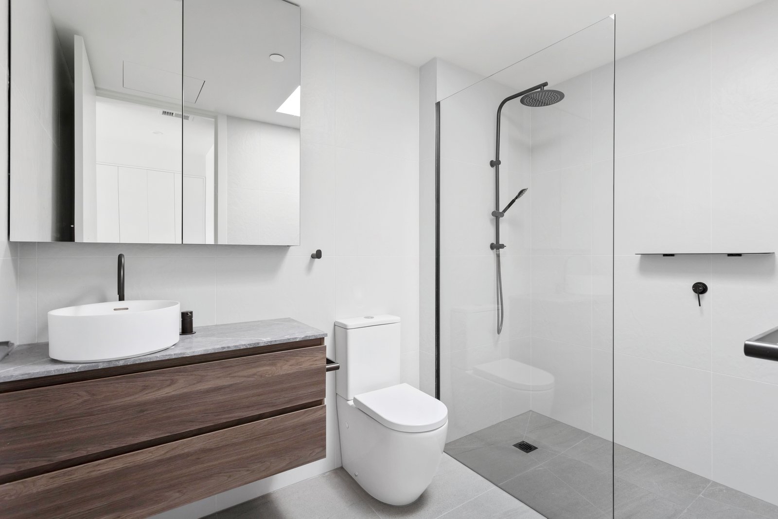 Real Estate and Property in 311/1 Moola Court, Cheltenham, VIC