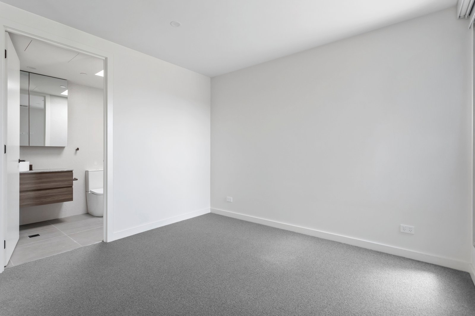 Real Estate and Property in 311/1 Moola Court, Cheltenham, VIC