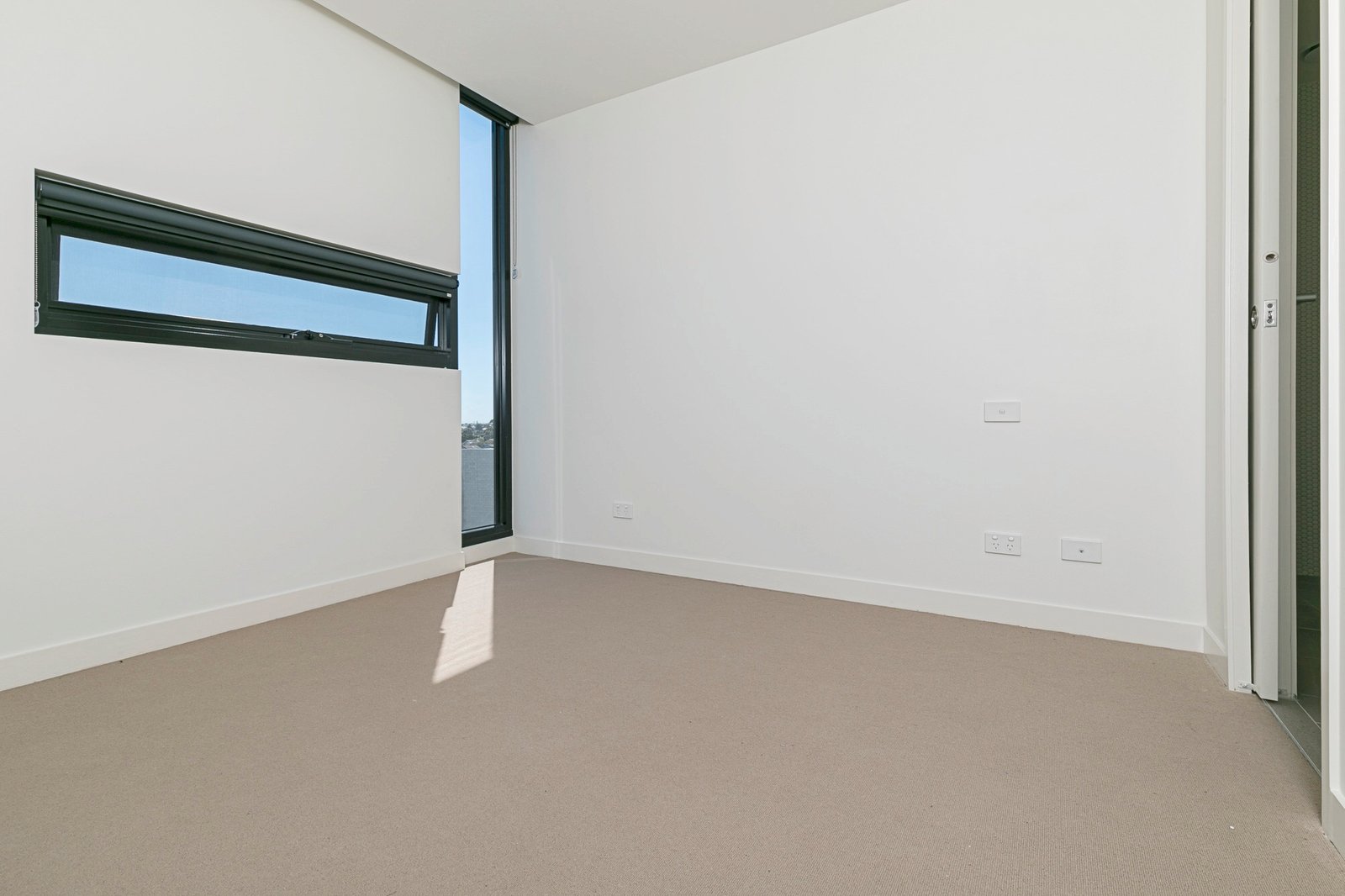Gallery: 311/109 McLeod Road