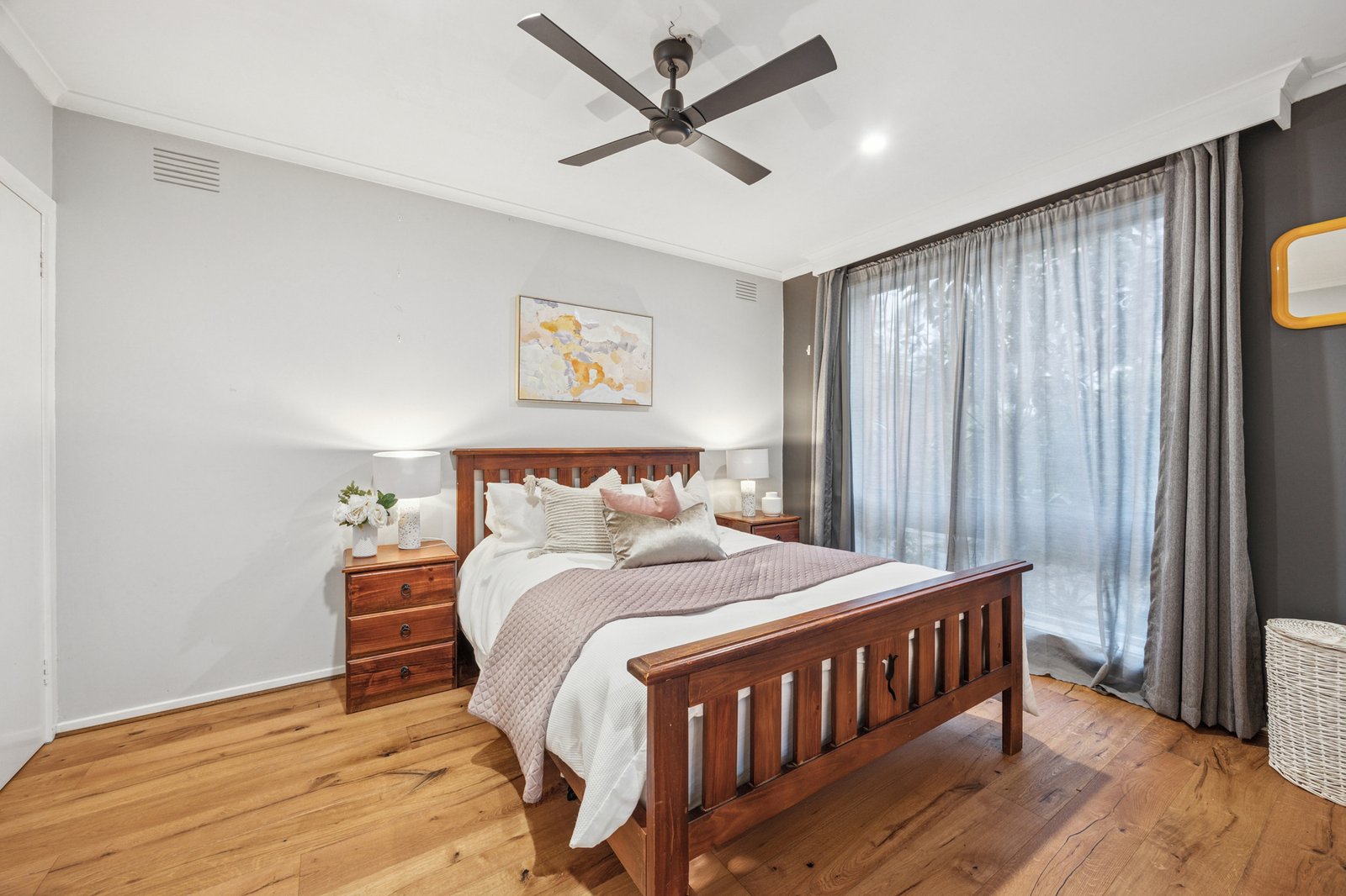 Gallery: 3/112-114 Centre Dandenong Road