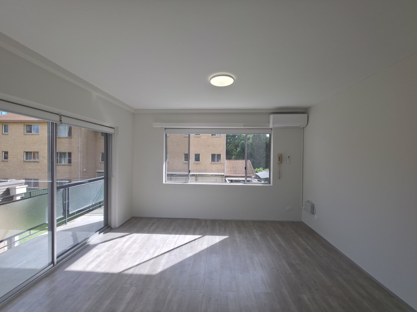 3/115 Moore Street LIVERPOOL 2