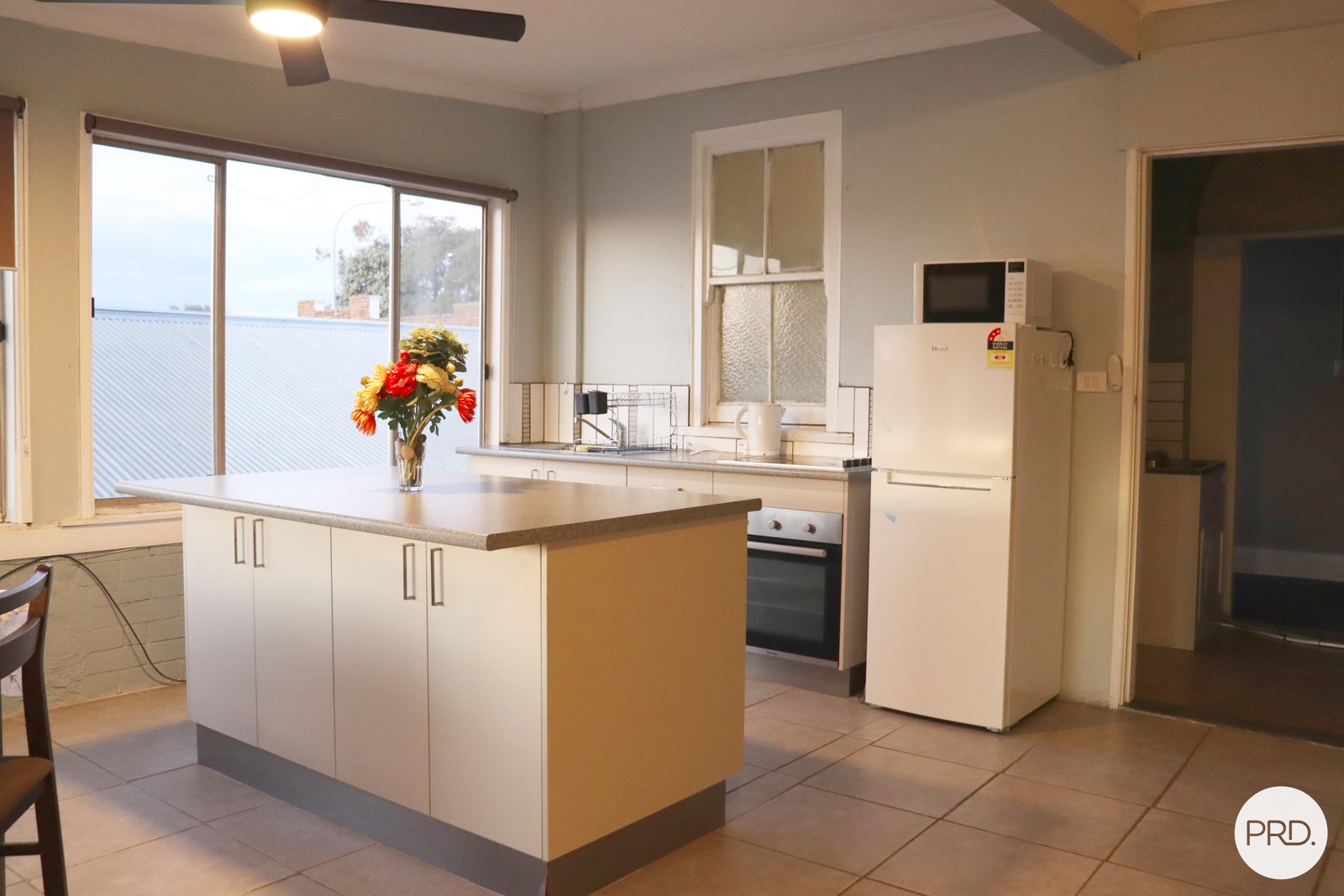 3/115 Peisley Street ORANGE 1