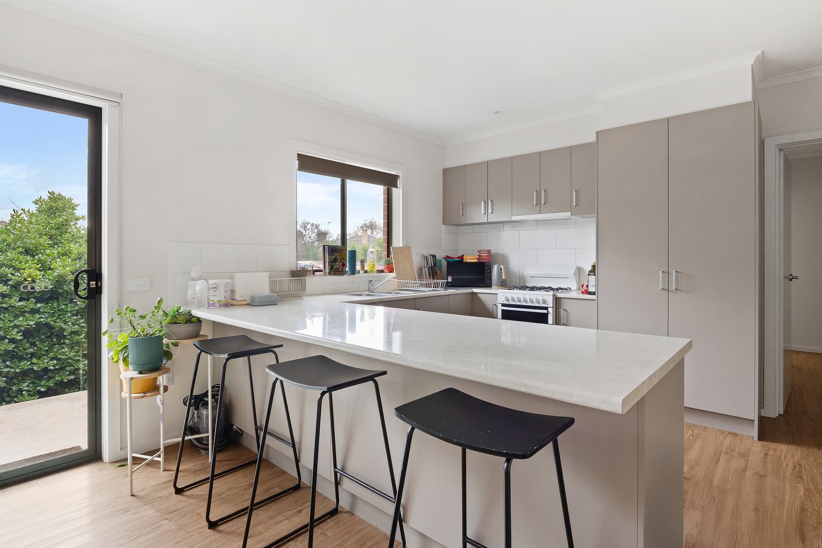 Gallery: 3/115A Neale St