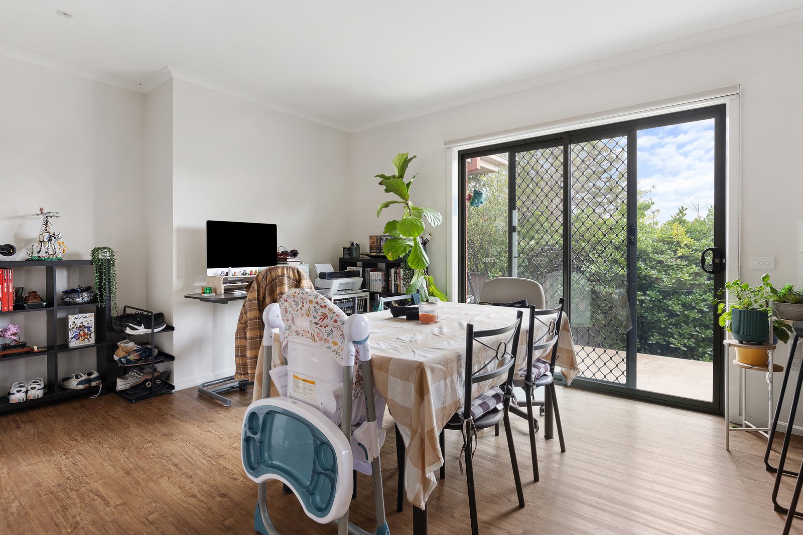 Gallery: 3/115A Neale St