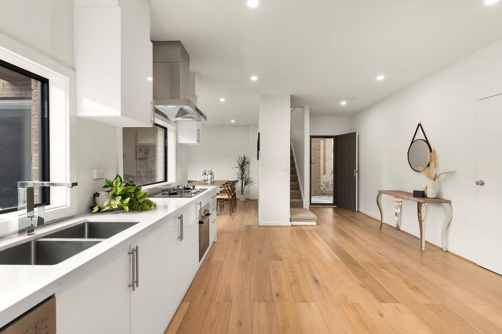 Gallery: 3/116 Mahoneys Road