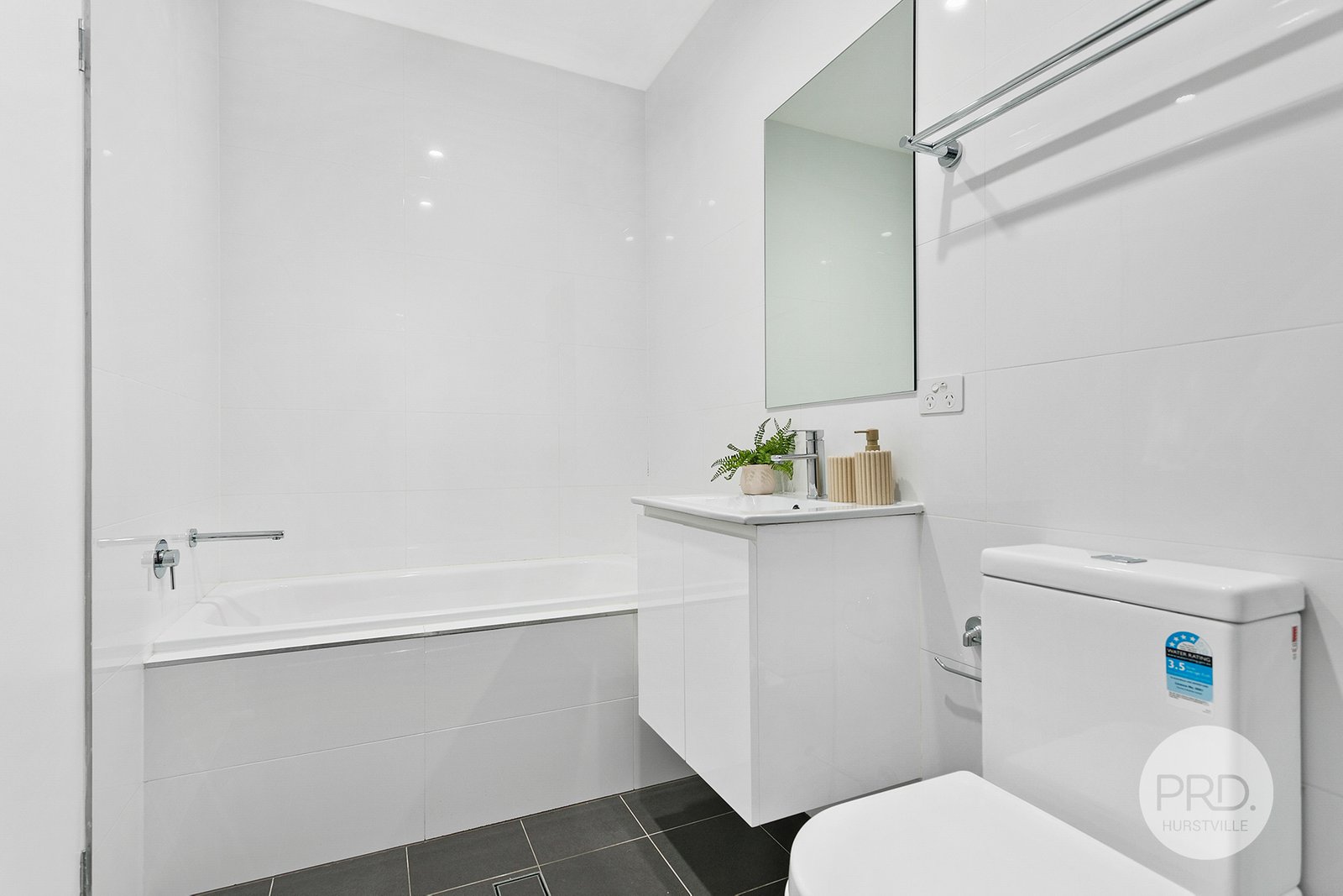 3/118-120 Kingsgrove Road KINGSGROVE 8