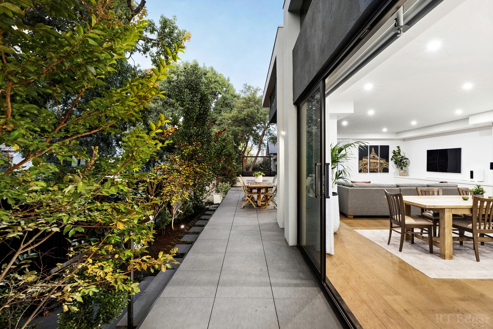 Real Estate and Property in 3/118 Burke Road, Malvern East, VIC