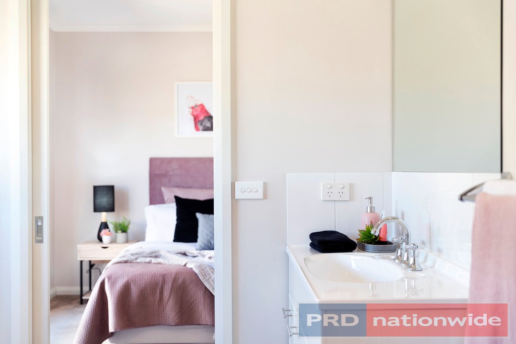 3/119 Grant Street SEBASTOPOL 8