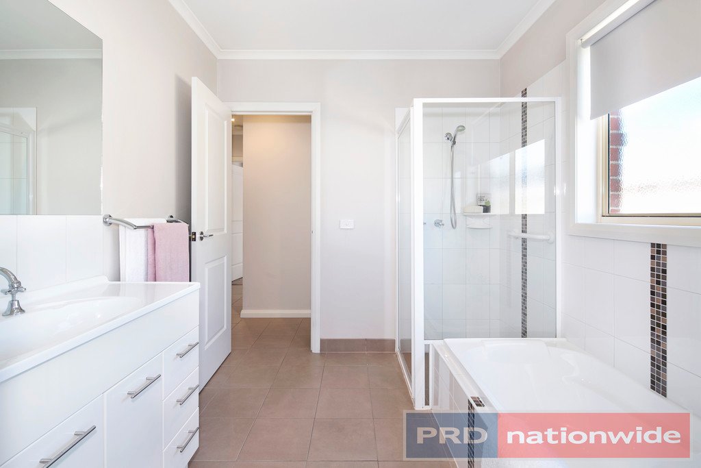 3/119 Grant Street SEBASTOPOL 9