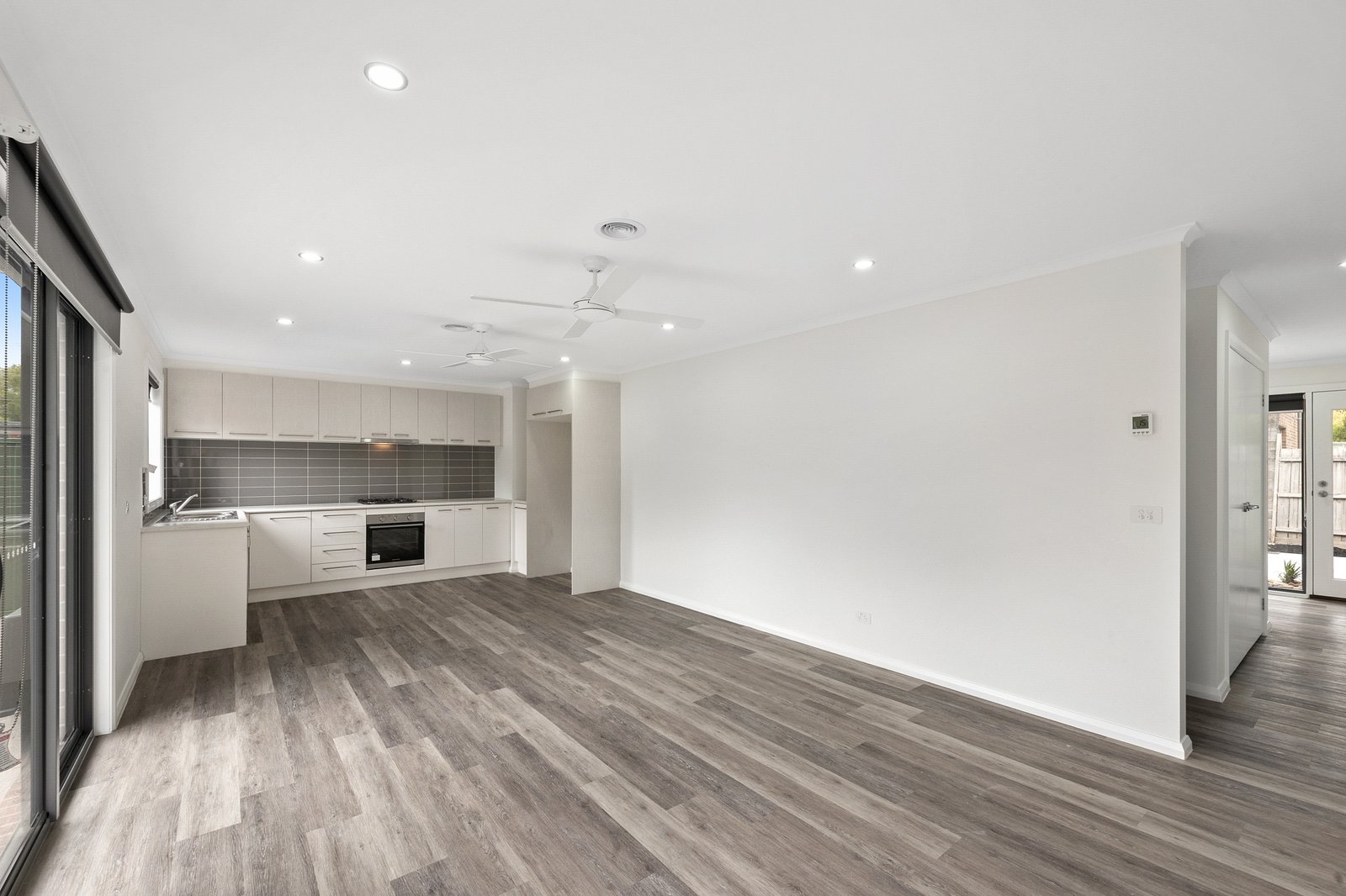 Gallery: 3/119 Lonsdale Street