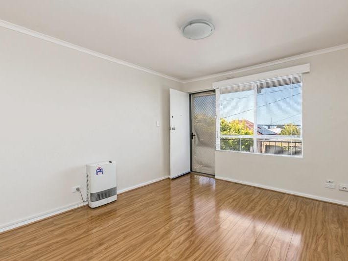 Gallery: 3/119 Stephen Street