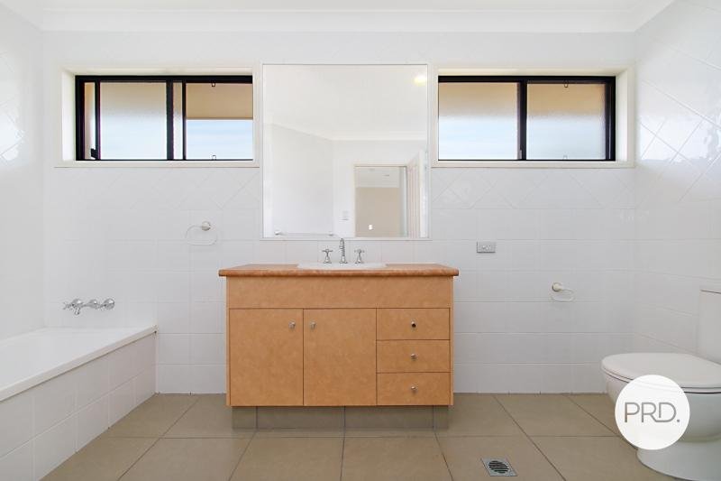 3/12-14 Gardiners Place SOUTHPORT 6
