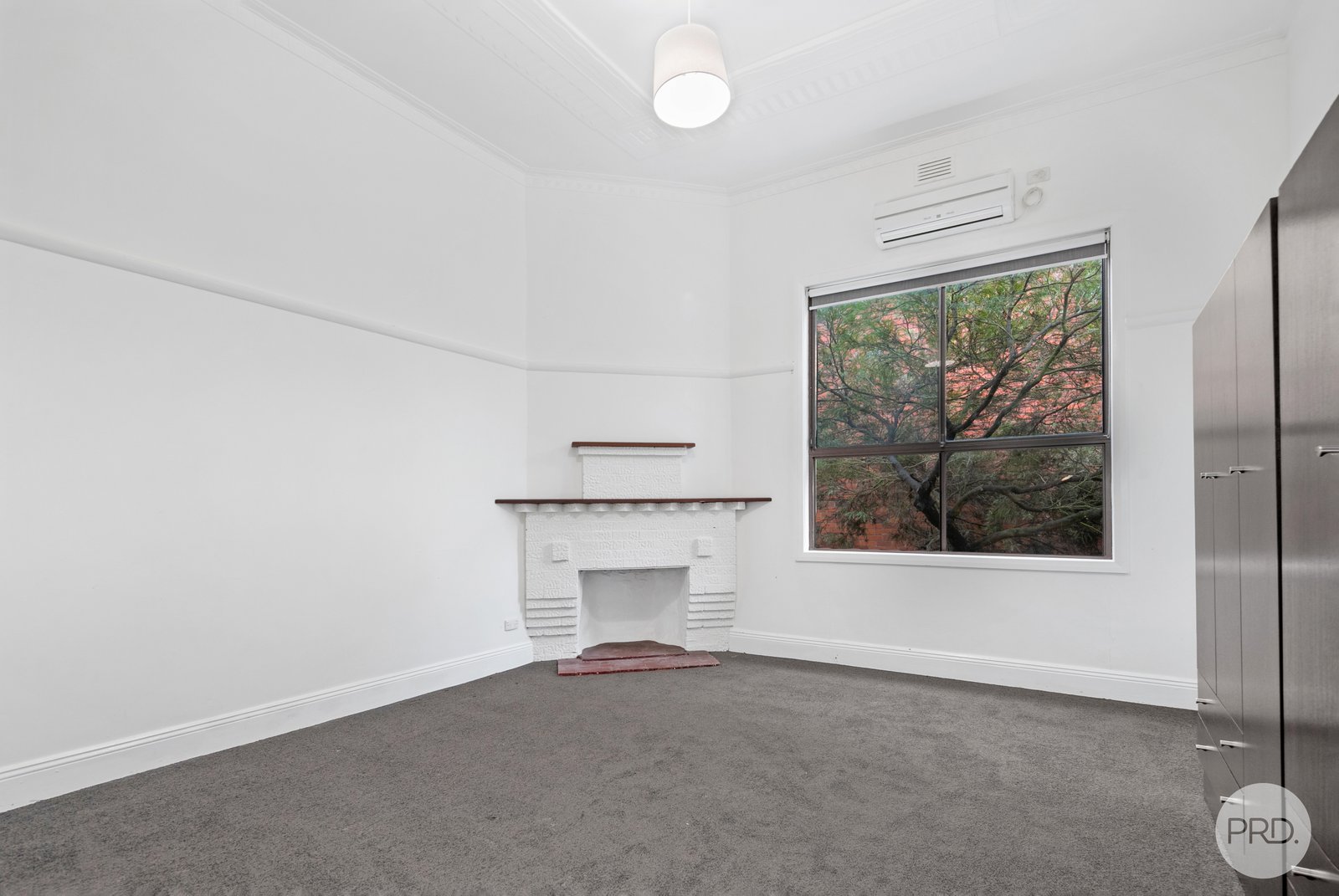 312 Armstrong Street North SOLDIERS HILL 9