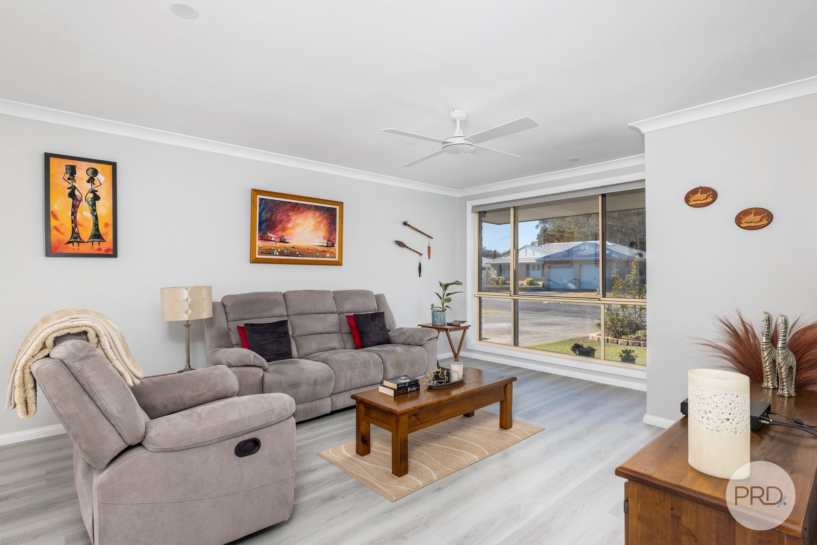 3/12 Compass Close SALAMANDER BAY 2