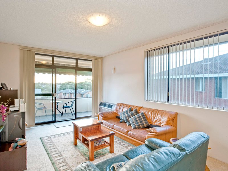 3/12 Letitia Street OATLEY 3