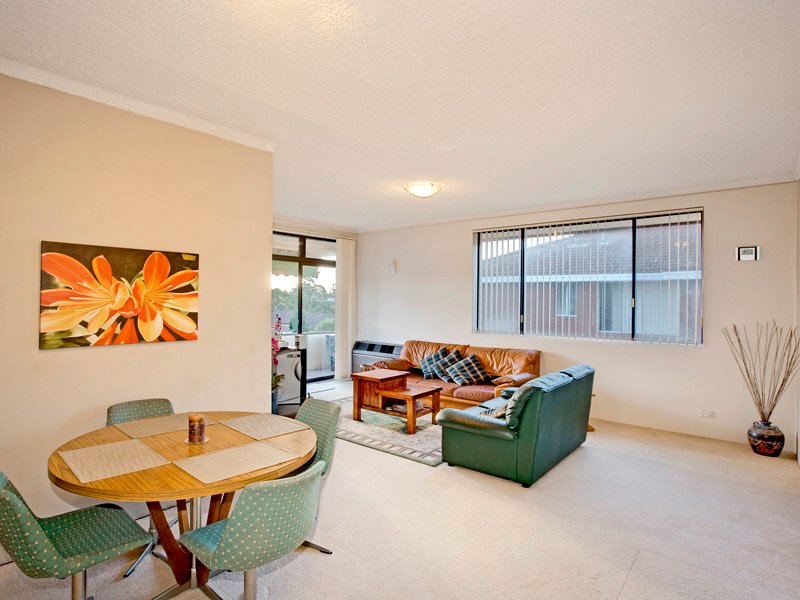 3/12 Letitia Street OATLEY 4