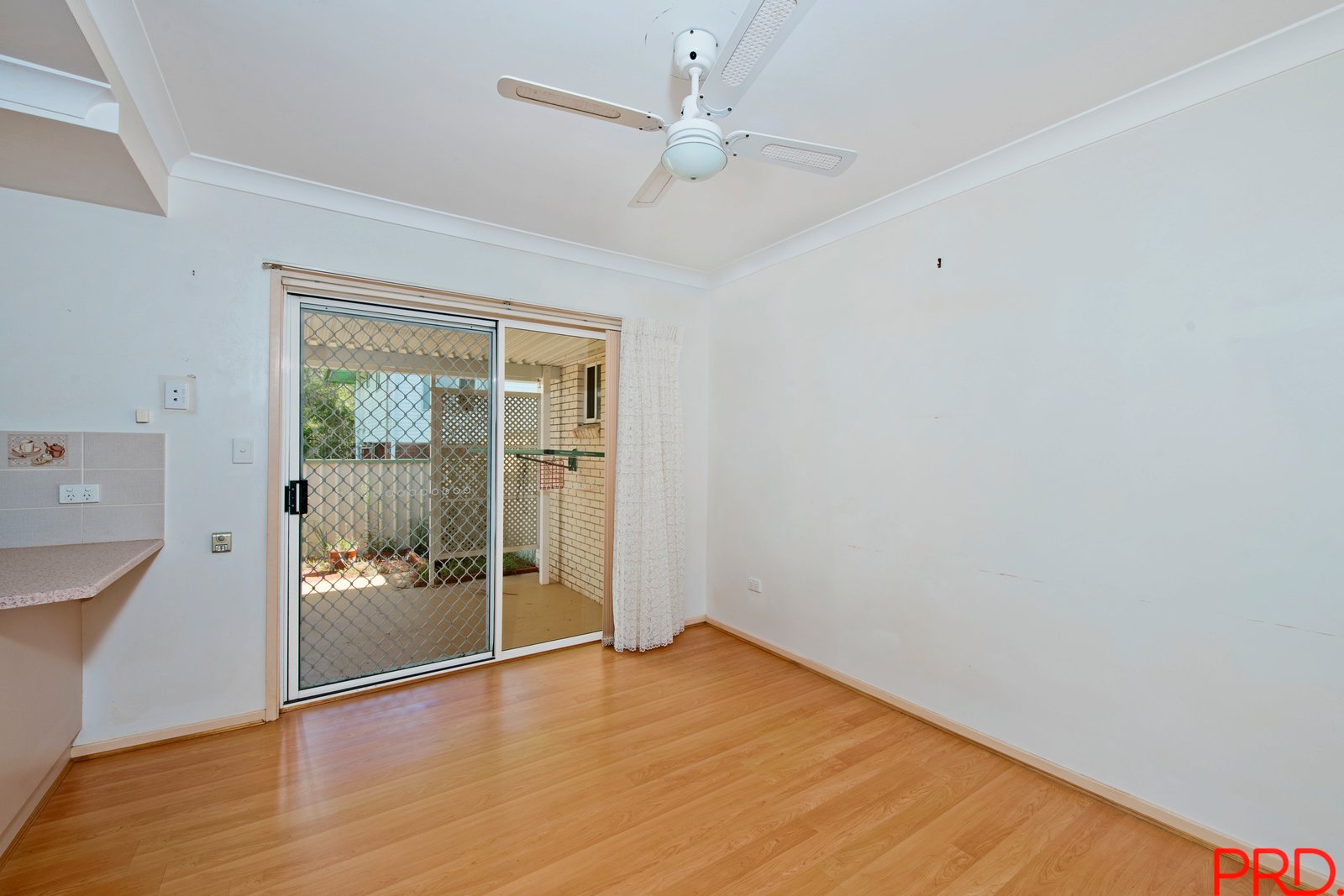 3/12 McLennan Street LAURIETON 3