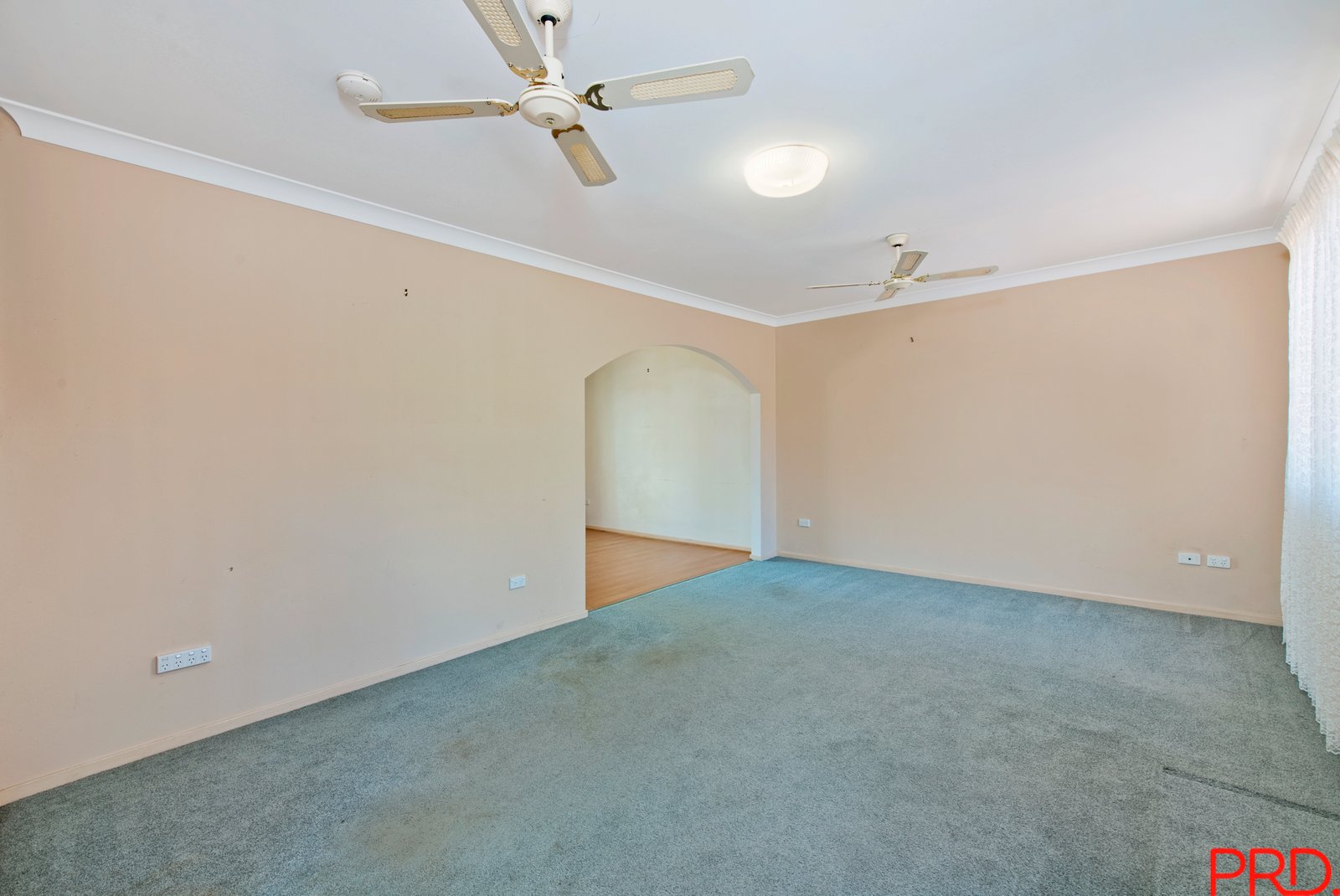 3/12 McLennan Street LAURIETON 5