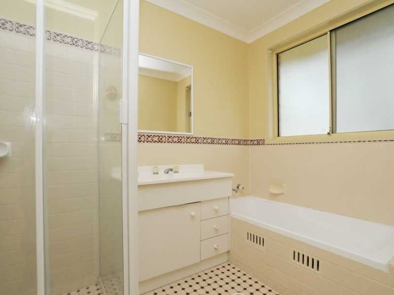 3/12 Proserpine Close ASHTONFIELD 3