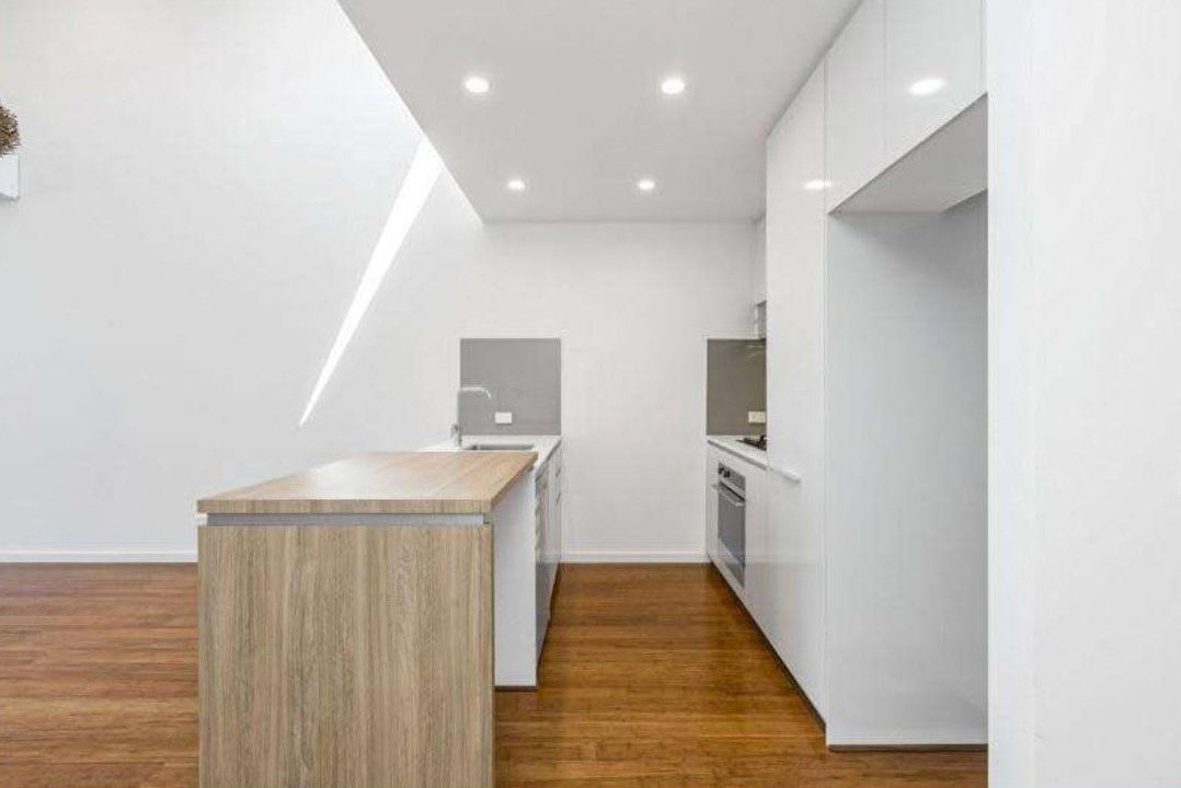 Gallery: 3/12 Russell Street