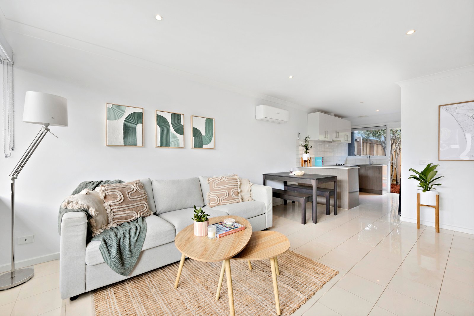 Gallery: 3/12 Swanpool Avenue