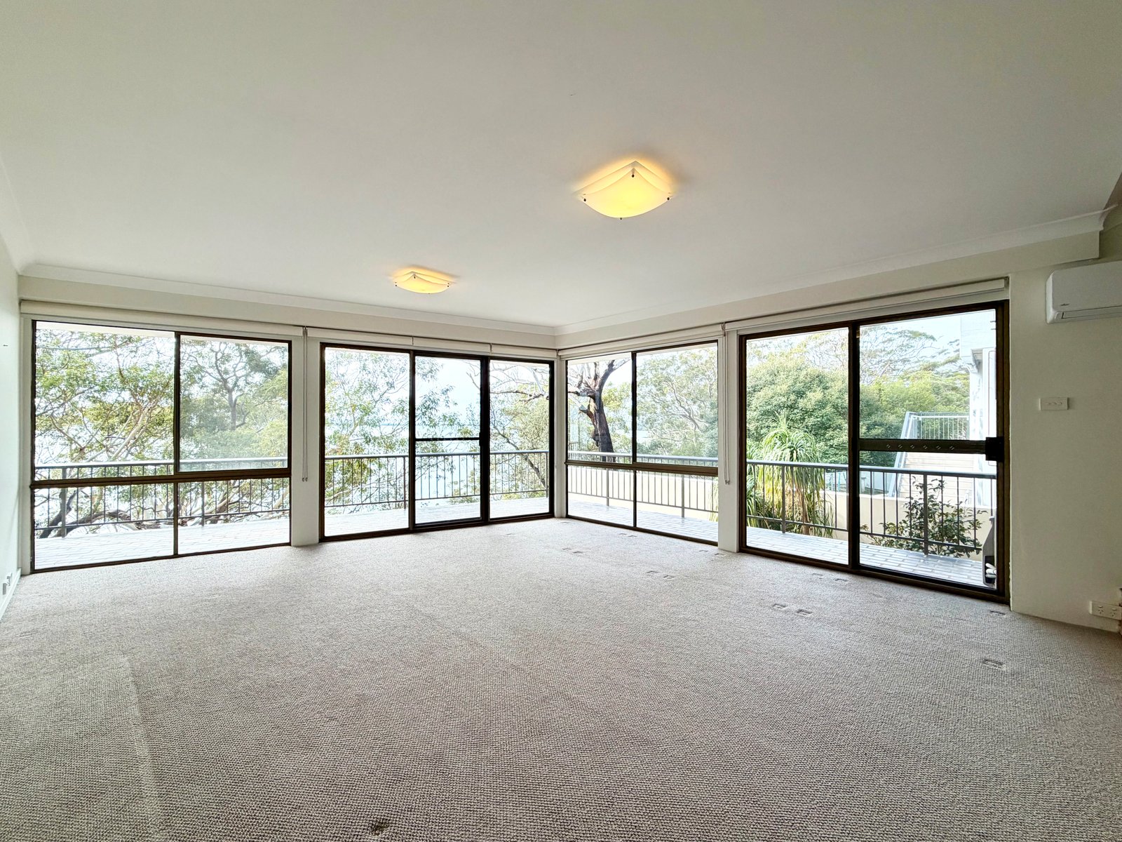 3/12 Thurlow Avenue NELSON BAY 3