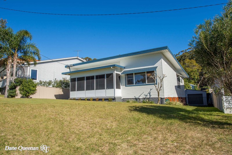 312 Wanda Avenue SALAMANDER BAY 2