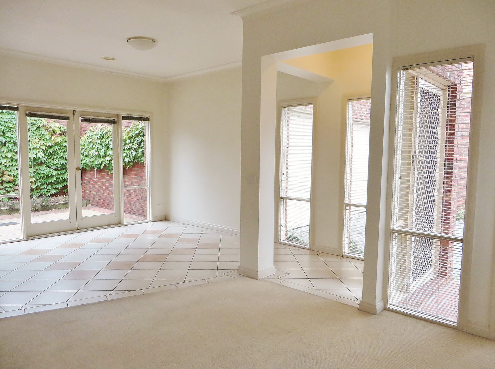Gallery: 3/121 Charman Road