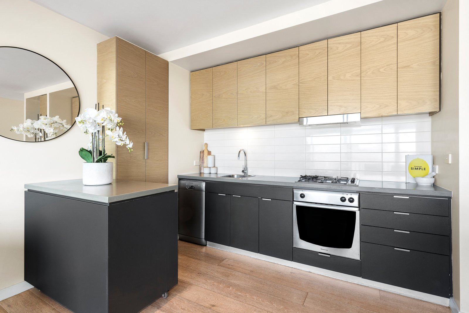 Gallery: 312/135 Inkerman Street