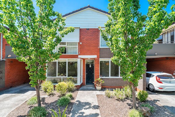 Real Estate and Property in 3/122 North Road, Brighton, VIC