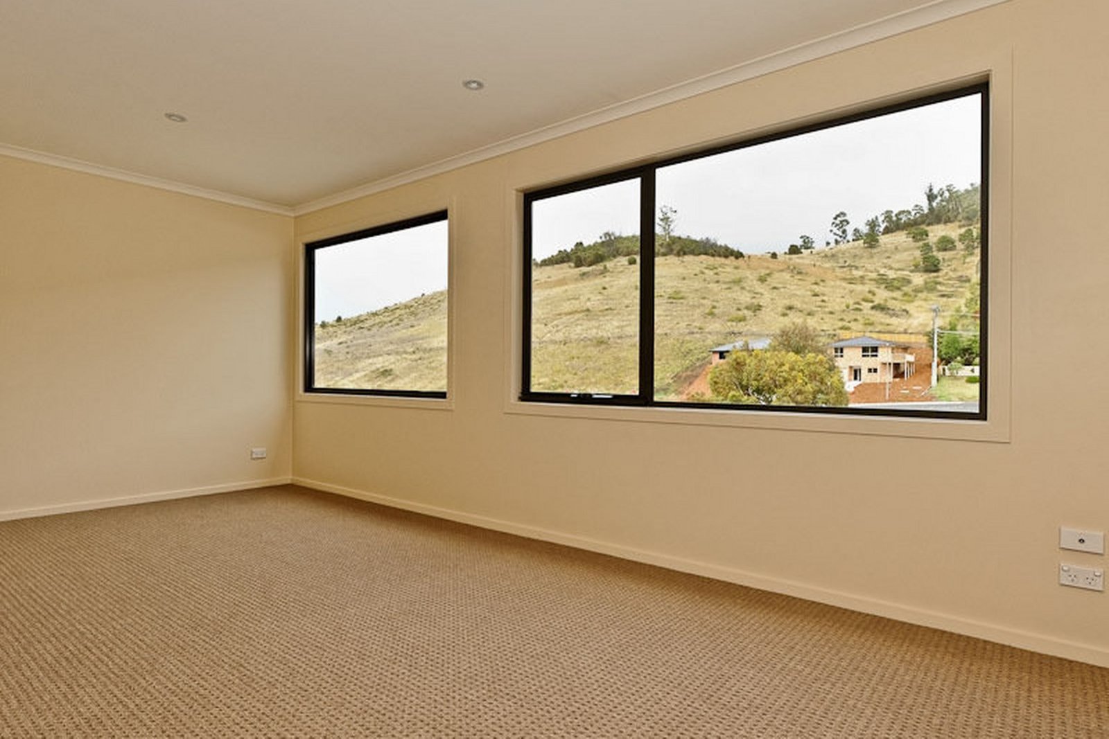 3/124 Marys Hope Road ROSETTA 3