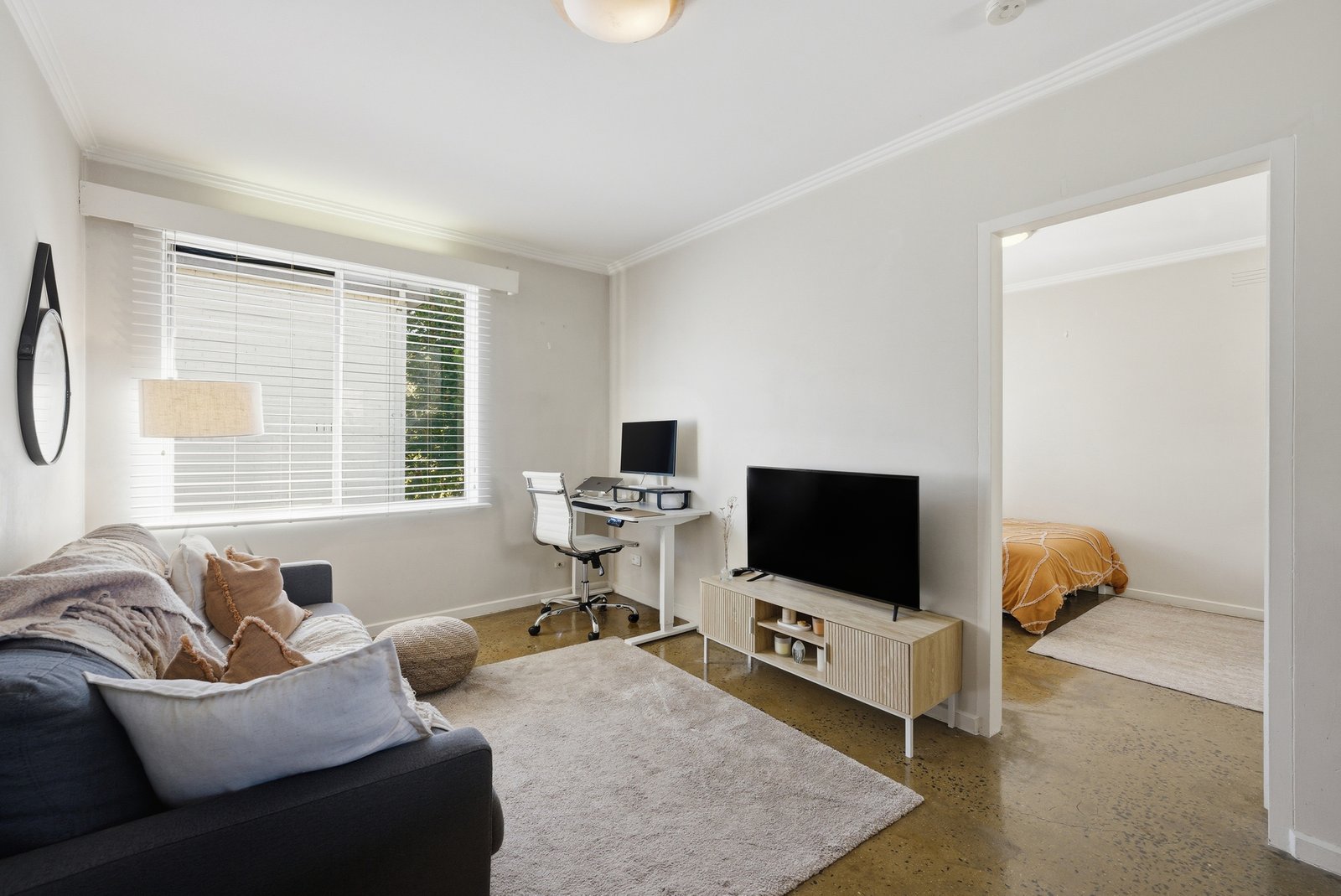 Gallery: 31/252 Dandenong Road