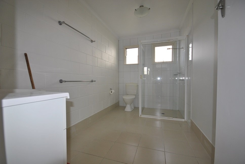 3/126 Marine Parade SOUTHPORT 5