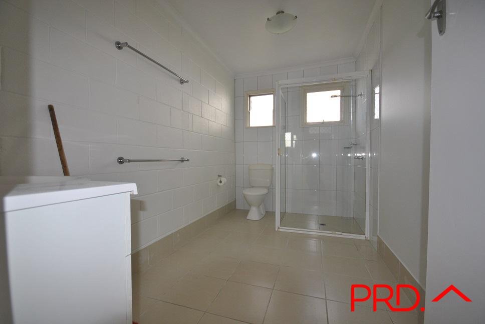 3/126 Marine Parade SOUTHPORT 4