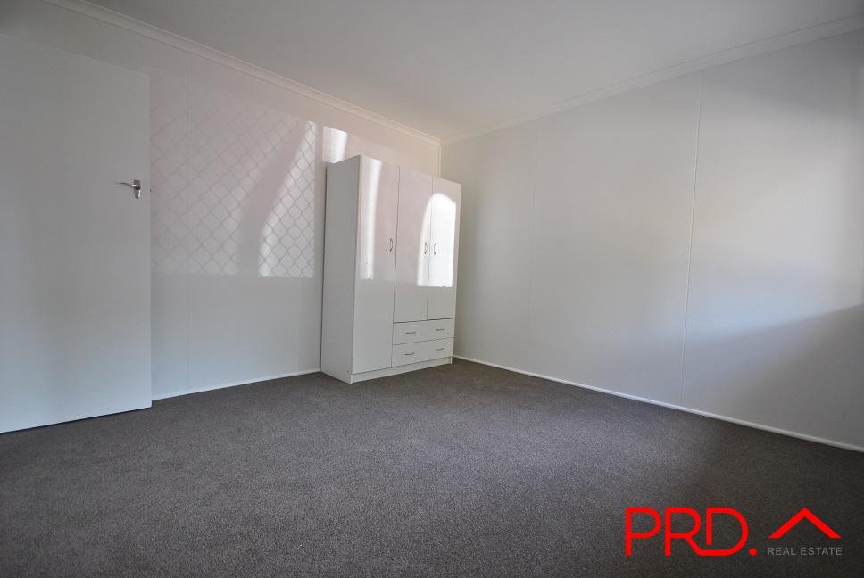 3/126 Marine Parade SOUTHPORT 6