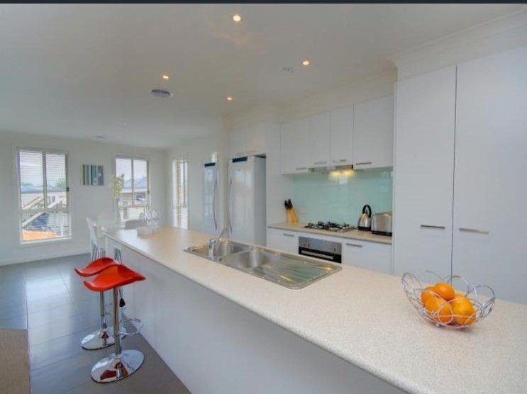 Gallery: 3/126 Spencer Street