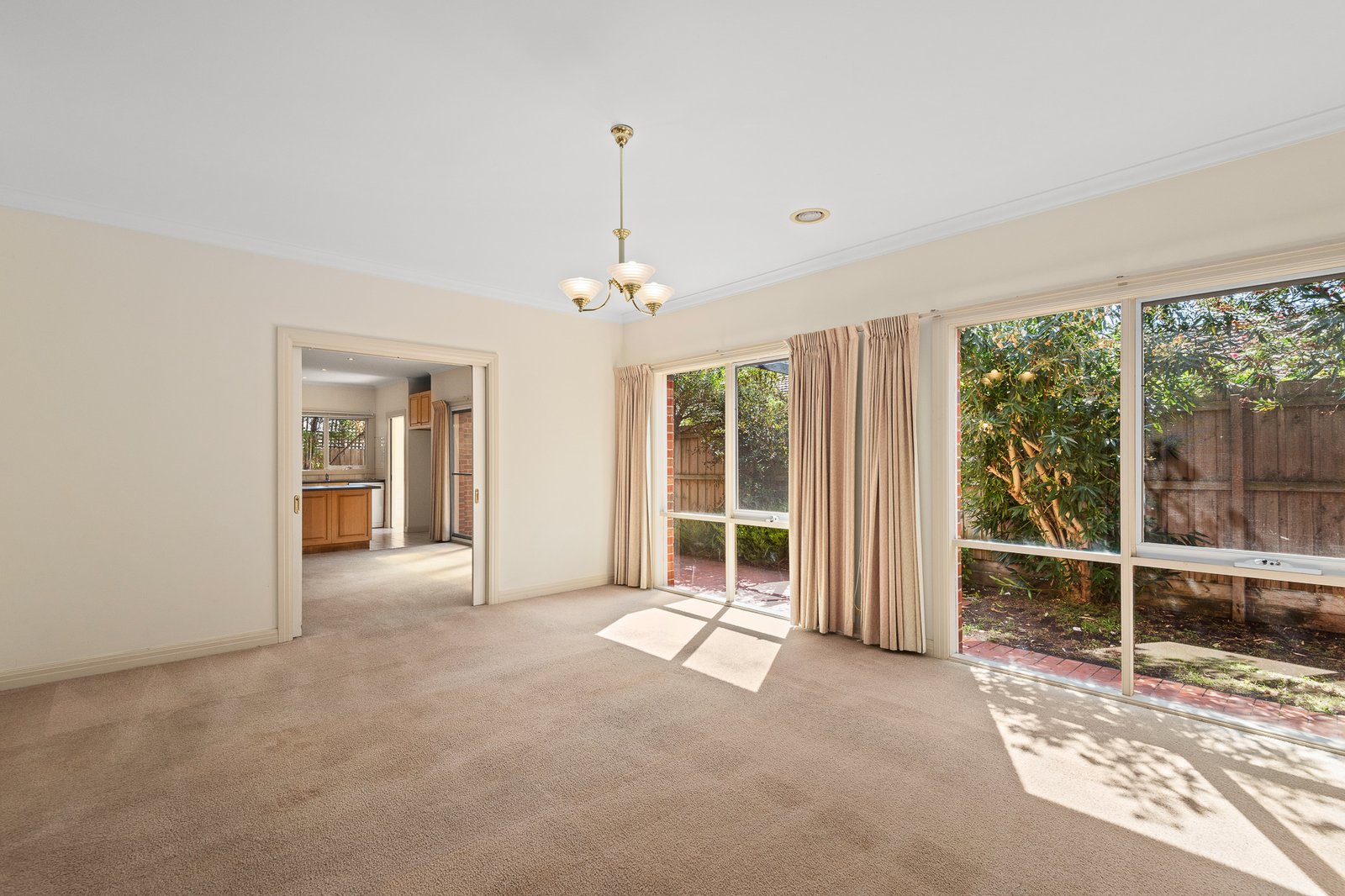 Gallery: 3/129 Dendy Street