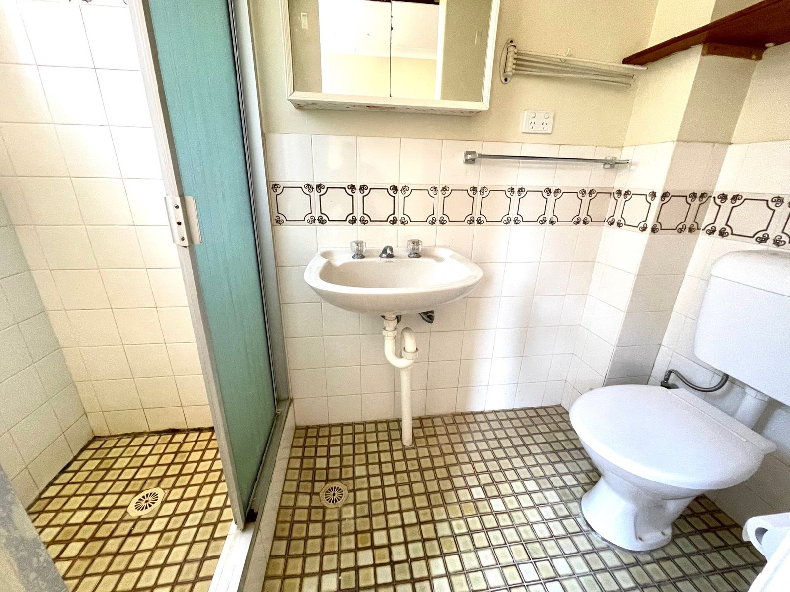 3/13-15 Eden Street ARNCLIFFE 4