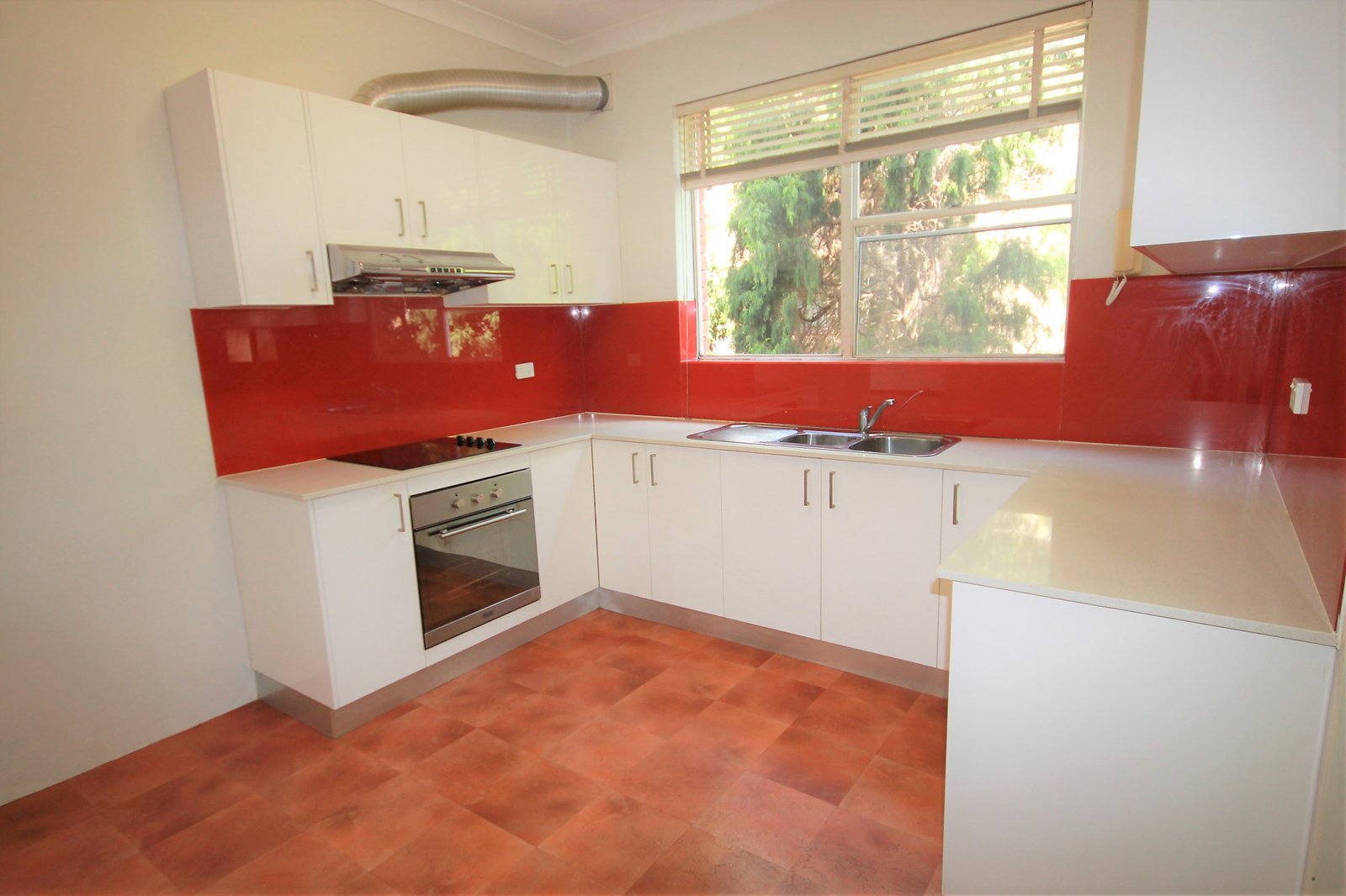 3/13-15 Illawarra Street ALLAWAH 2