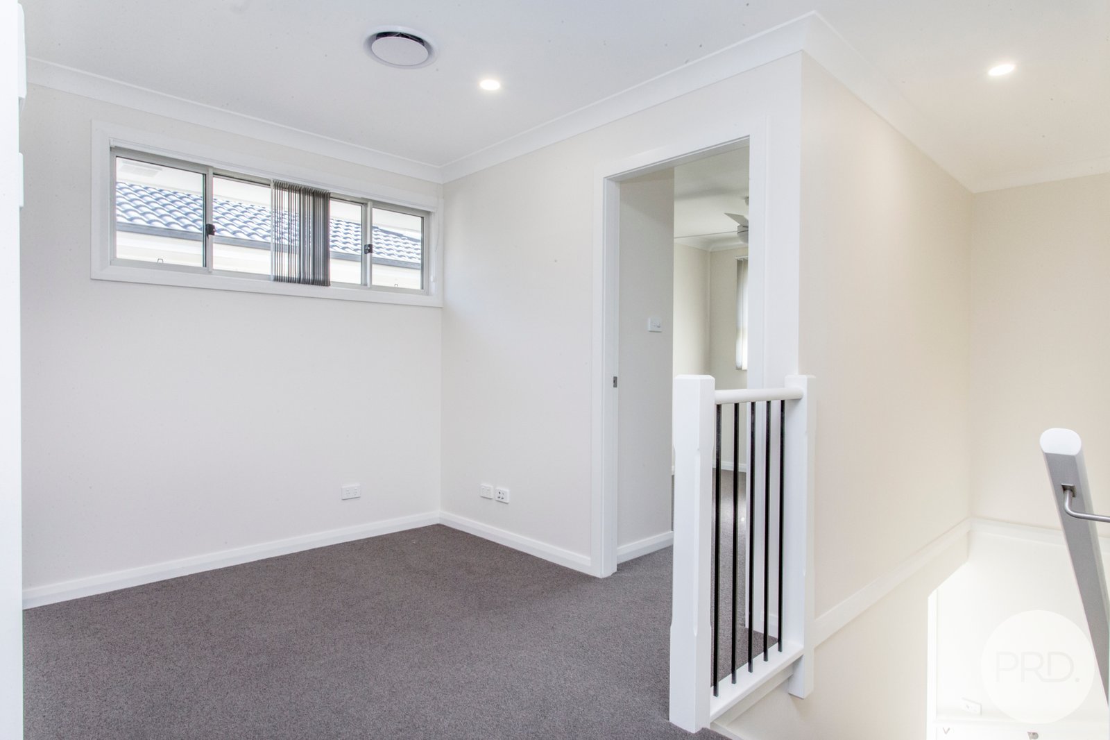 3/13 Algie Cresent  Kingswood 5