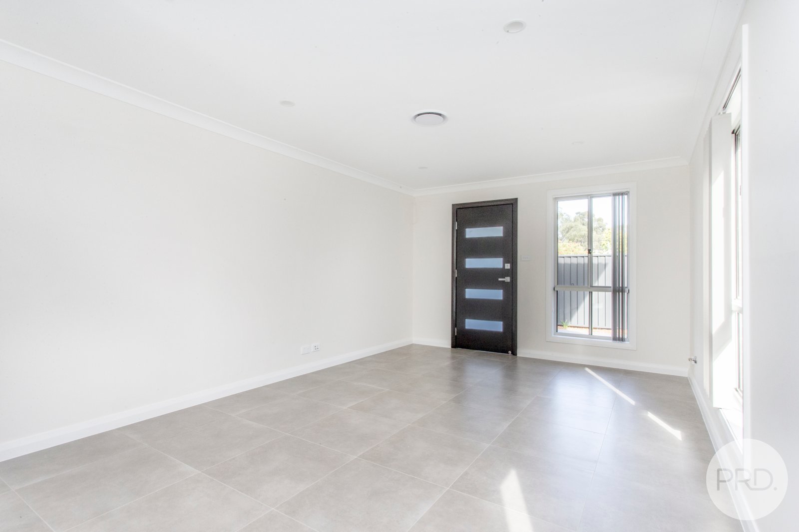 3/13 Algie Cresent  Kingswood 9