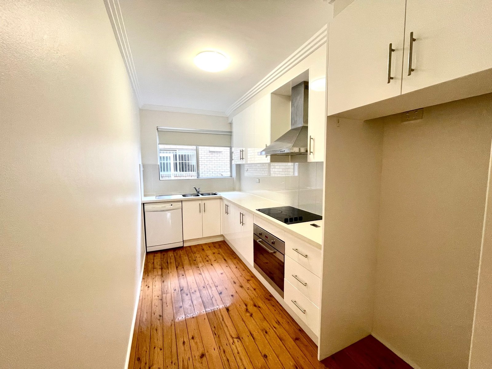 3/13 Allen Street CANTERBURY 1
