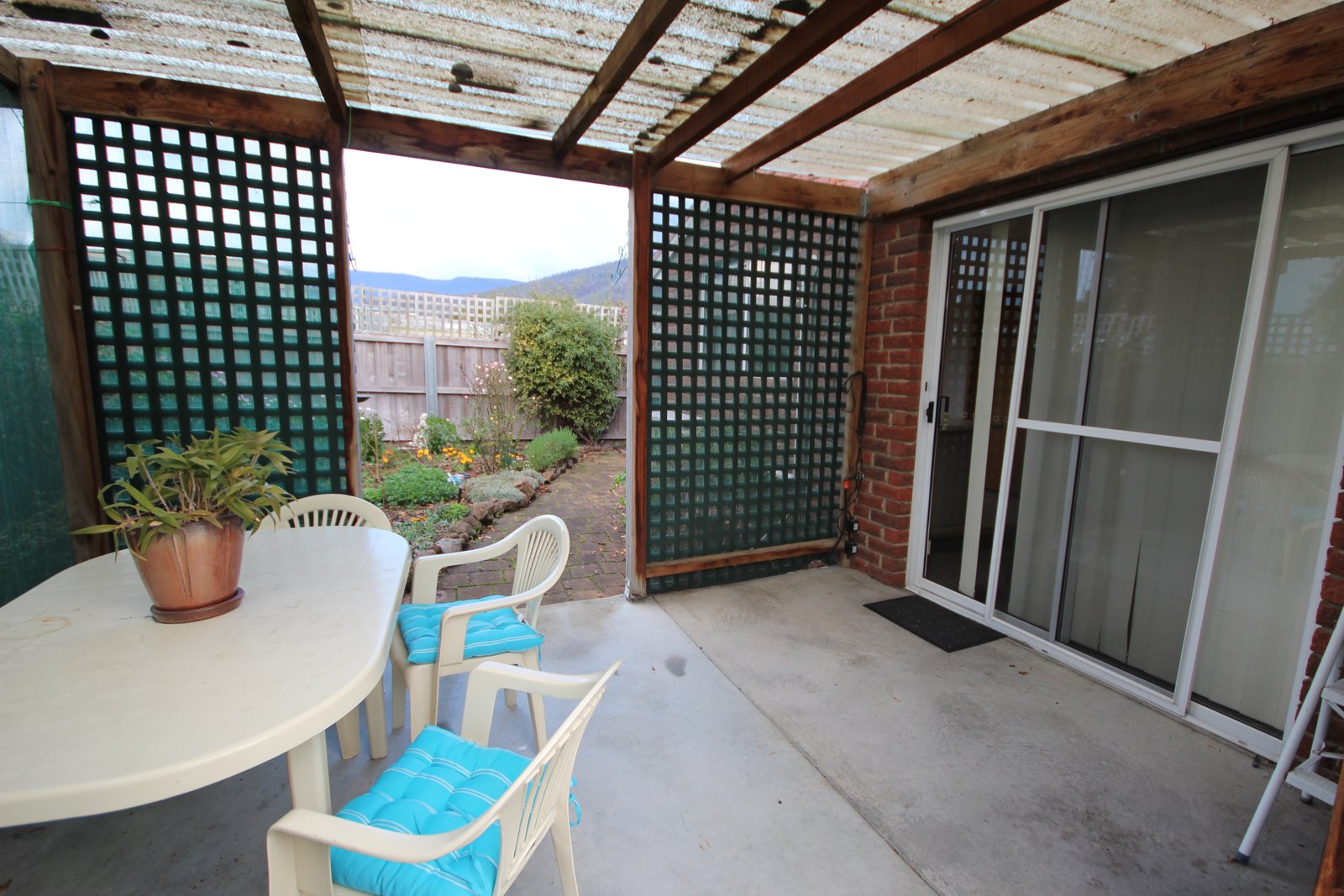 3/13 Bellette Place CHIGWELL 11