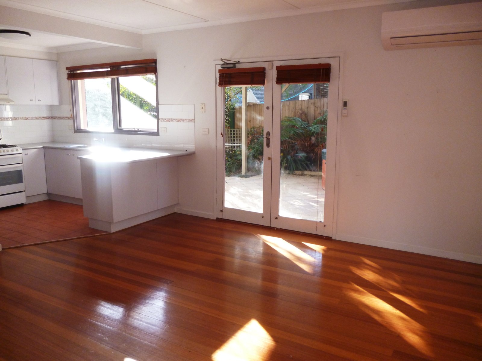 Gallery: 3/13 Burgess Street