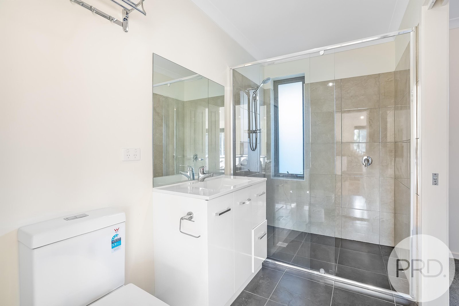 3/13 Lewan Avenue KINGSTON 8