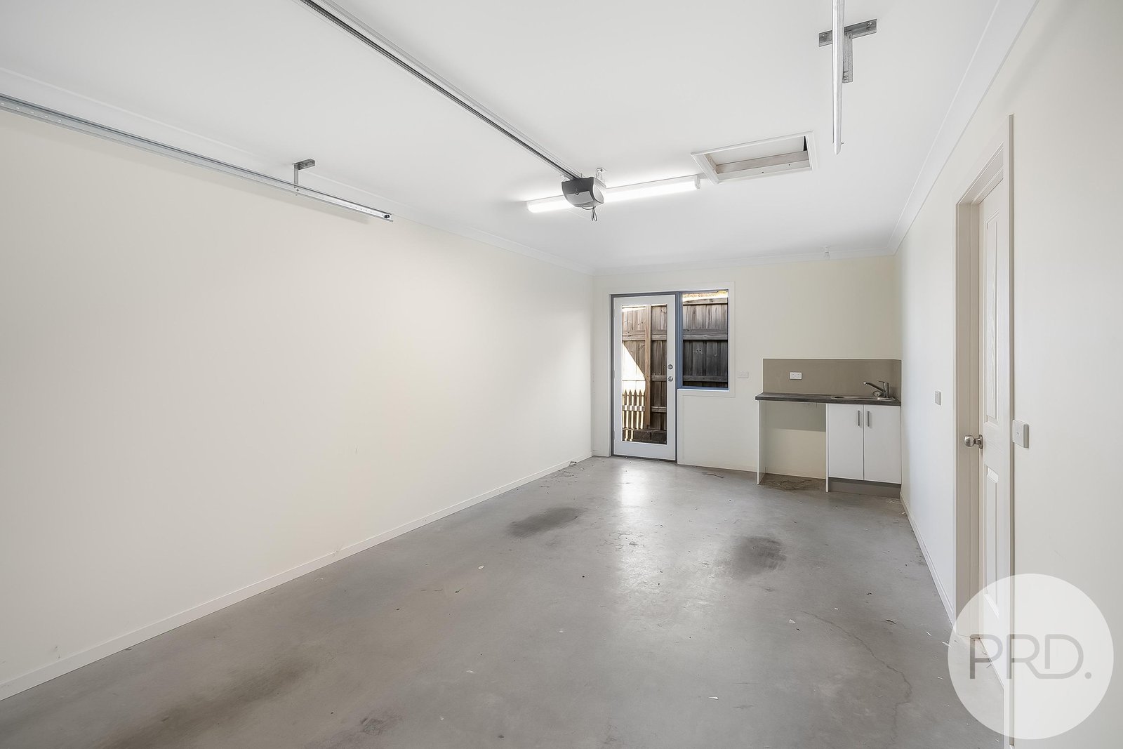 3/13 Lewan Avenue KINGSTON 9