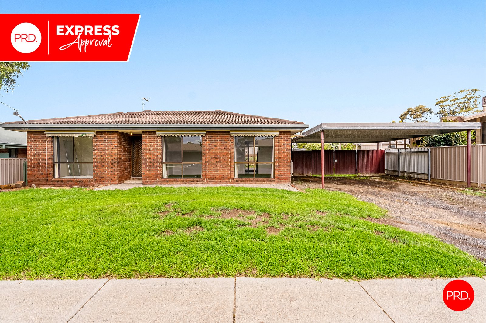 313 MacKenzie St W  KANGAROO FLAT 1