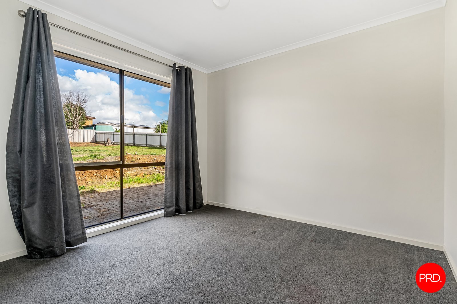 313 MacKenzie St W  KANGAROO FLAT 8