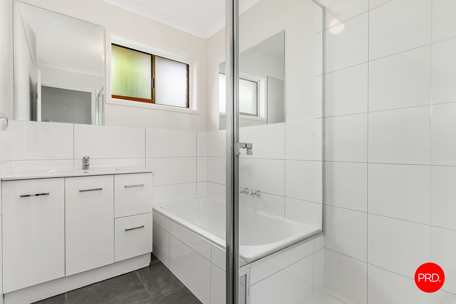 313 MacKenzie St W  KANGAROO FLAT 9