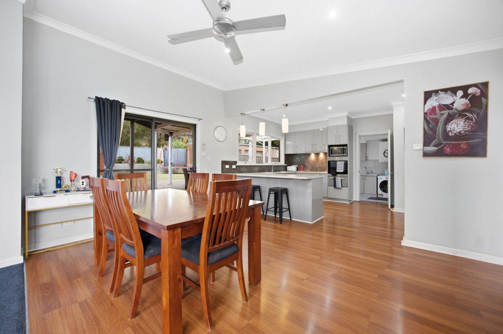 Gallery: 313 Richards Street